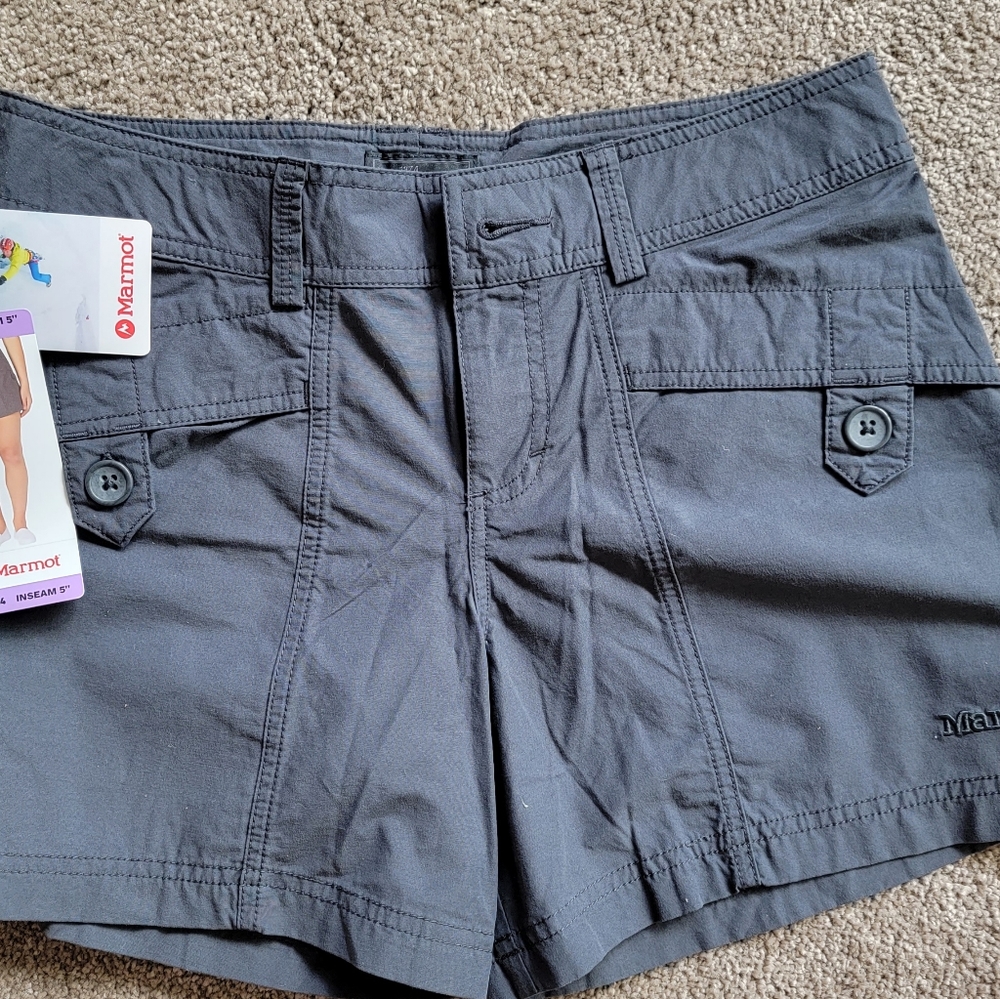 NWT Marmot shorts for women. Slate gray. Size 4 Inseam 5"